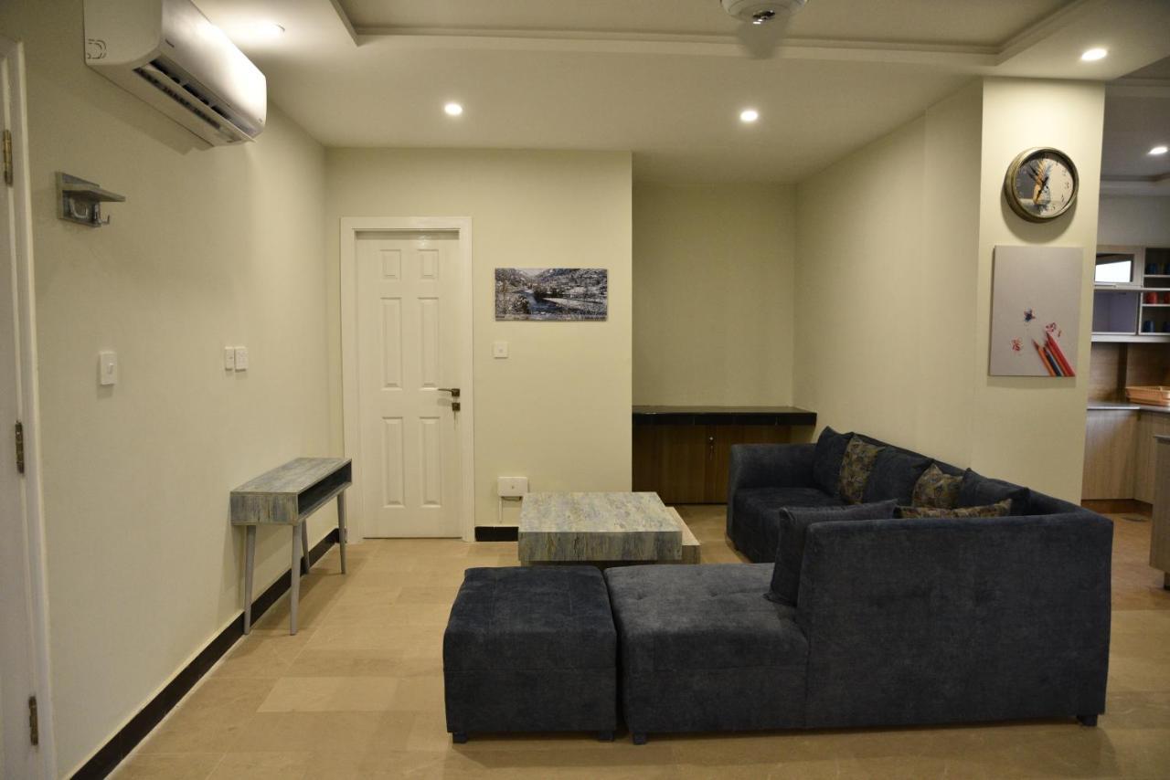 The Bliss Aparthotel Равалпинди Екстериор снимка