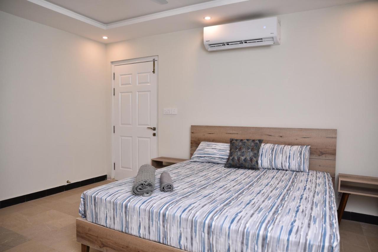 The Bliss Aparthotel Равалпинди Екстериор снимка