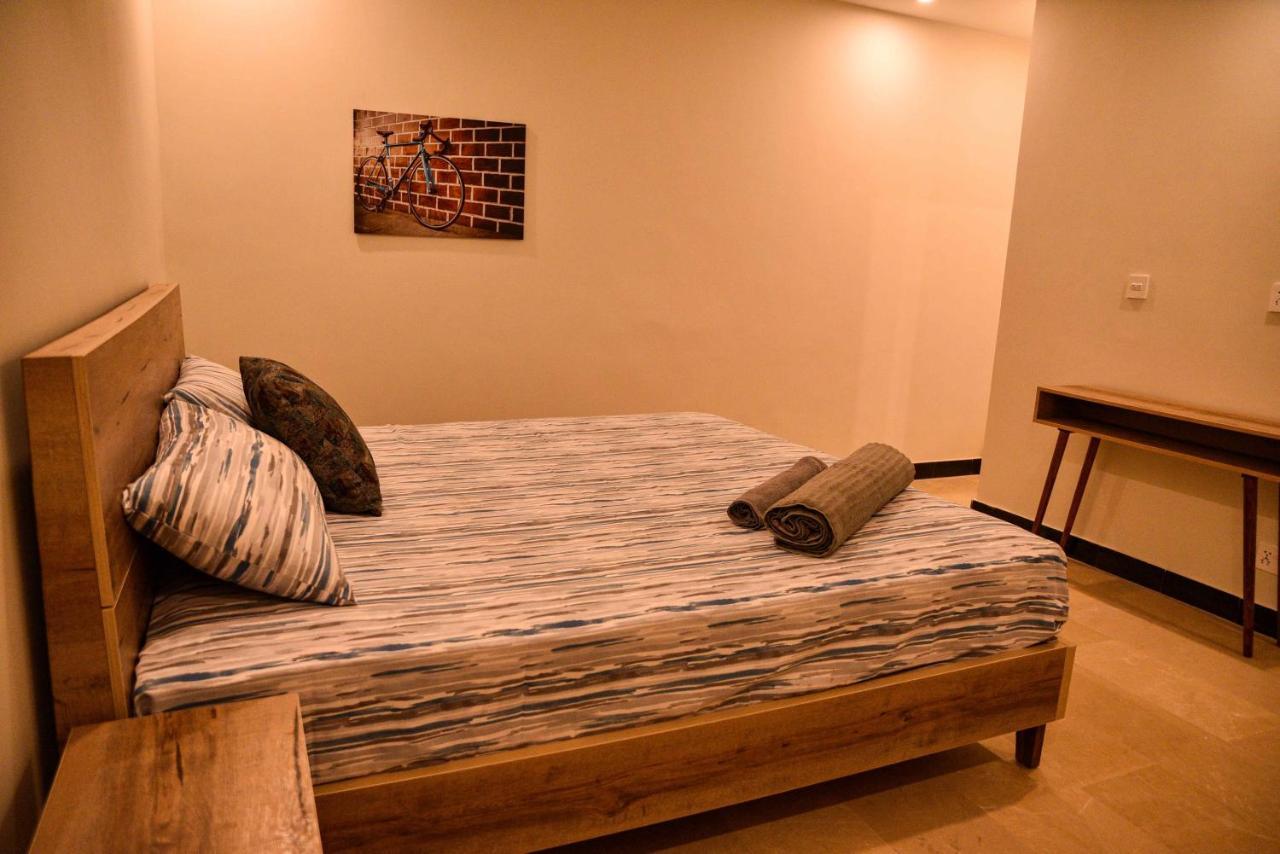 The Bliss Aparthotel Равалпинди Екстериор снимка