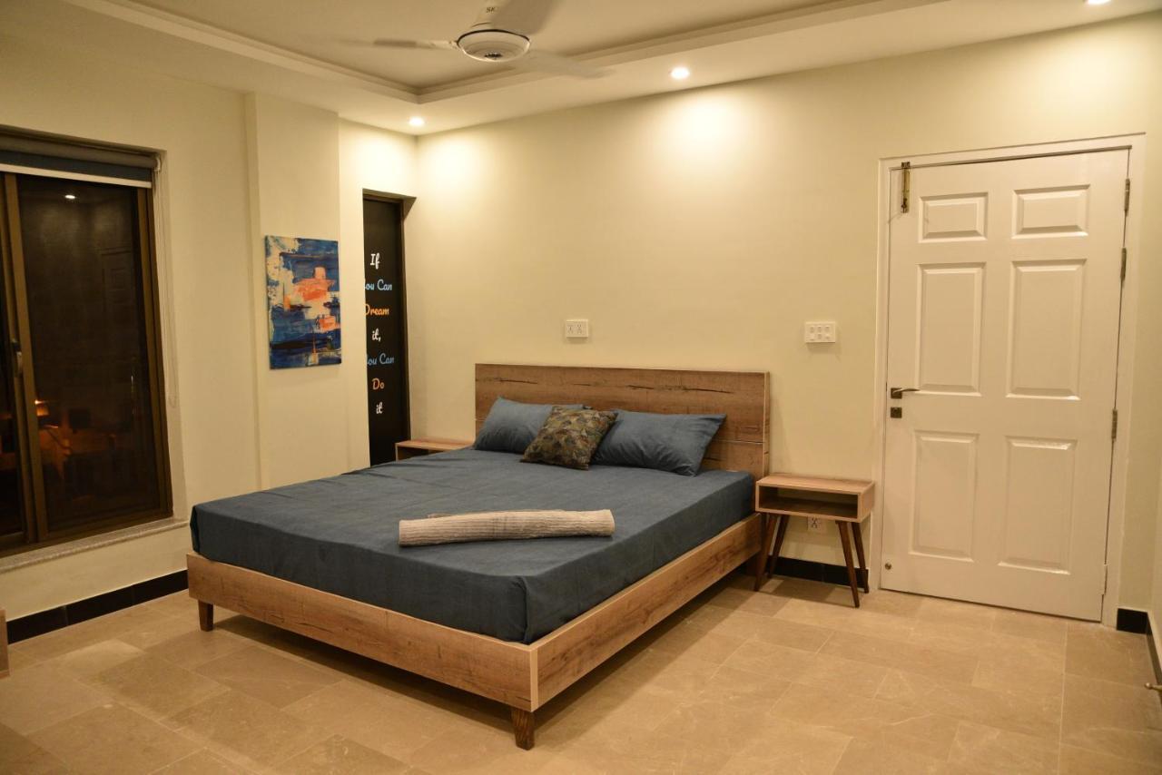 The Bliss Aparthotel Равалпинди Екстериор снимка